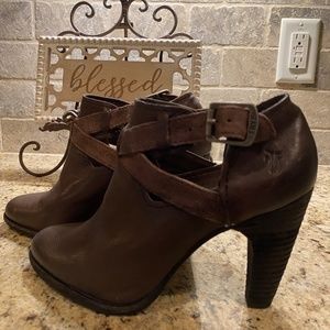 Frye Celeste Artisan Shootie